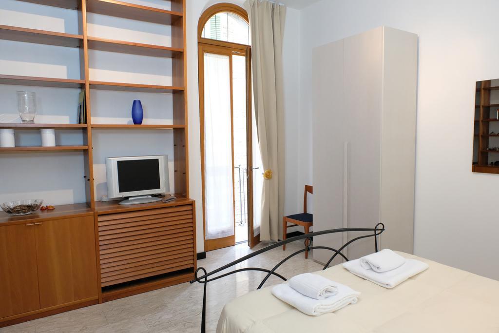 Apartament Deluxe Quattro Spade 维罗纳 外观 照片