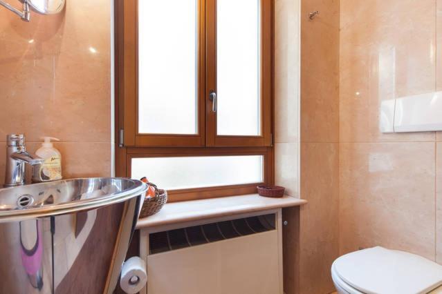 Apartament Deluxe Quattro Spade 维罗纳 外观 照片